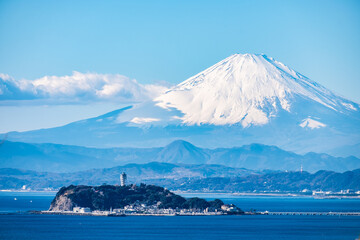 神奈川県逗子市披露山からの湘南江ノ島と富士山