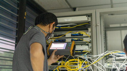 Fiber Optic Fusion Splicing Cable checking signal and Wire connection with Fiber Optic Fusion...