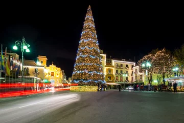 Kissenbezug Christmas tree in Sorrento. Italy © AShots