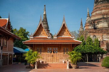 Fototapeta premium THAILAND AYUTTHAYA WAT YAI CHAI MONGKON