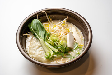 korea noodle and soup