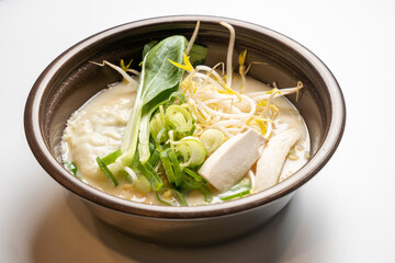 korea noodle and soup