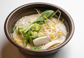 korea noodle and soup