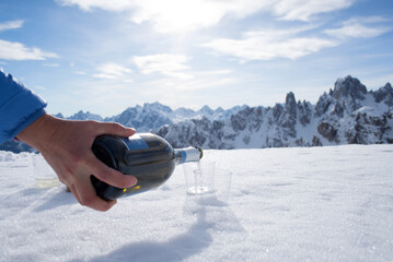 capodanno sulle dolomiti, capodanno in alta quota, brindisi in montagna, benvenuto 2023