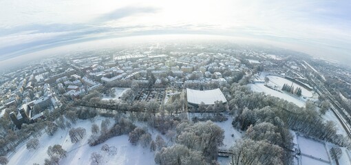 Fototapeta na wymiar Winter in der Großstadt