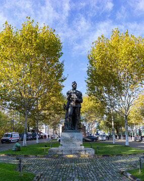 Alexandru Ioan Cuza Monument