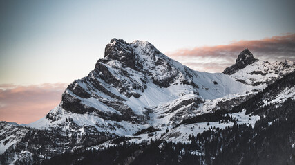 Obraz premium Alpine sunrise in early winter 1