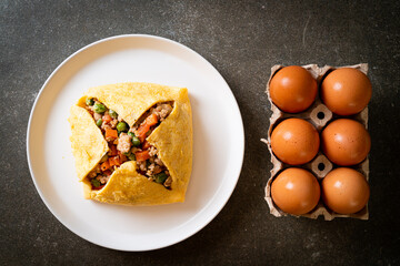 egg wrap or stuffed egg with minced pork and vegetable