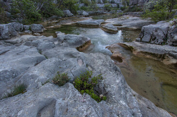 les gorges du Crespenou, lieu sauvage et de baignade du Gard à Sauve
