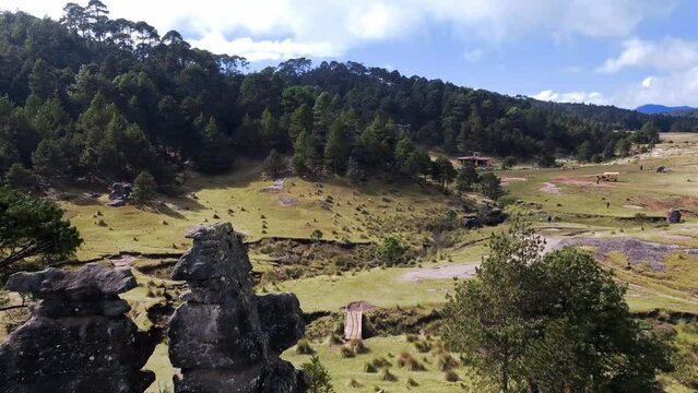 Valle de Piedras Encimadas en Zacatl&aacute;n, Puebla