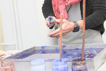 workshop with the art of marbling