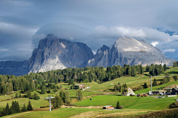 Fototapeta na wymiar Wonderful panoramic view of the Alpe di Siusi in the dolomites mountains, South Tyrol, Italy