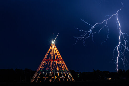 Saamis Tepee (Orange)
