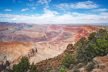Fototapeta na wymiar south rim overlook of grand canyon national park 