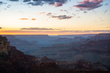 Fototapeta na wymiar sunrise over the grand canyon