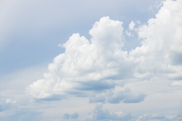 Naklejka na ściany i meble Blue and white cloudscape 