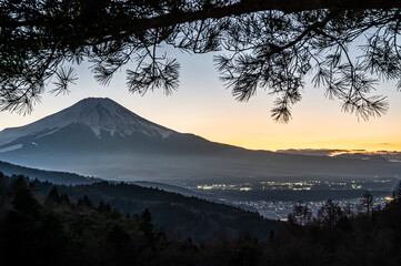 富士山とマジックアワー（二十曲峠にて）