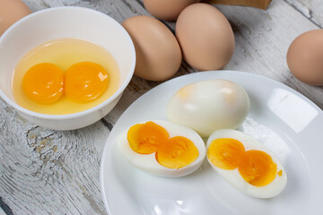 Double yolk eggs with jumbo size