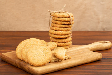 Oatmeal cookies with sesame seeds