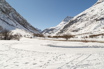 Village fran&ccedil;ais Bonneval sur Arc. Une station de ski dans le parc Vanoise. Maisons en pierre. 