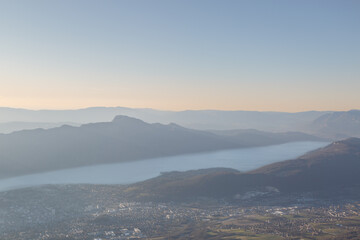Vue du lac du Bourget depuis belvédère du Revard