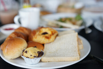 bakery bake in plate with slice bread