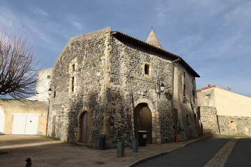 L'église Notre Dame de Saint Saturnin, vue de l'intérieur, village de Saint Saint Saturnin, département du Puy de Dome, France