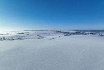 Fototapeta na wymiar Winter panorama under snow