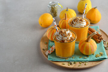 American style pumpkin pie smoothie