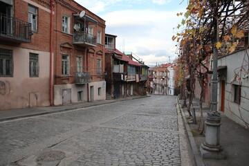 Fototapeta na wymiar narrow street in old gerogia