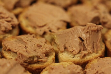 Toasts de foie gras
