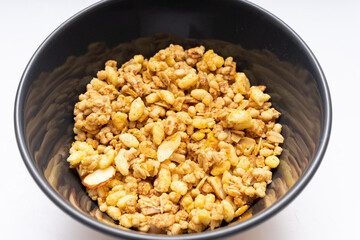 Cereal with various grains in a bowl