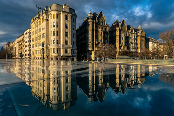 Obraz premium reflection of the houses in the city, Eurpe, architecture