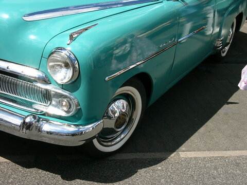 Vauxhall Velox Sechszylinder Limousine der F&uuml;nfziger Jahre aus Gro&szlig;britannien in T&uuml;rkis am 28.07.2018 beim Oldtimertreffen Golden Oldies in Wettenberg Krofdorf-Gleiberg bei Gie&szlig;en in Hessen