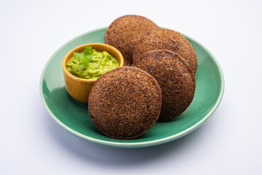 Foxtail Millet Idli Recipe is a healthier version of idli, made with foxtail millets and urad dal