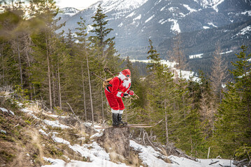 Weihnachtsmann mit Ski