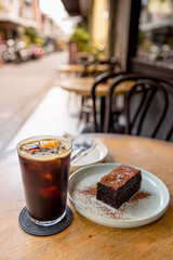 iced americano black coffee