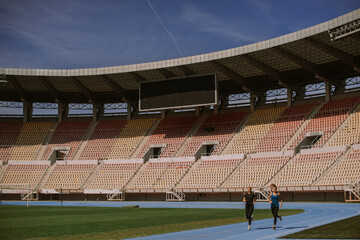 Fototapeta premium Gorgeous girls exercising their cardio