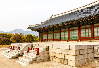 Exterior of the Gyeongbokgung palace in Seoul, South Korea, Asia