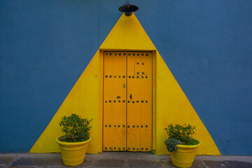 House on the Alley of the Frogs (Callejón de los Sapos) the renown street famous for colorful...