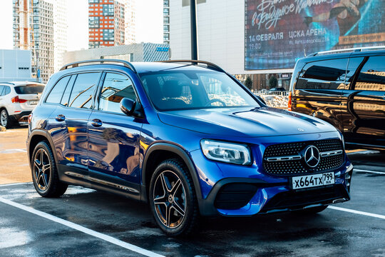 car Mercedes-Benz GLB 200 is compact SUV produced by Mercedes