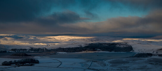 A frozen Malham Tarn in  the yorkshire dales national park
