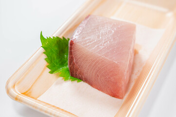 鮮度がいい天然ブリ