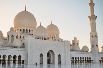 Fototapeta na wymiar Grand Mosque Abu Dhabi