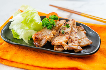 豚肉の塩麹漬け