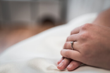 detail of the wedding ring on the hand,love
