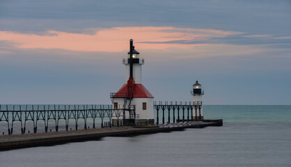 Fototapeta na wymiar St. Joseph Lighthouse Lake Michigan at sunrise