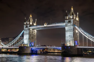 Acrylic prints Tower Bridge Tower bridge in London at night