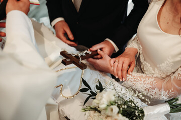  hold my hand and everything will be alright, wedding photo,love