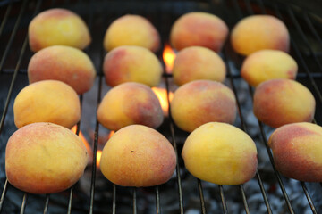 Fototapeta na wymiar Modern grill with tasty juicy peaches, closeup